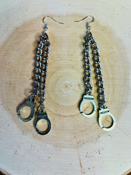 Handcuff Necklace and Earring Set